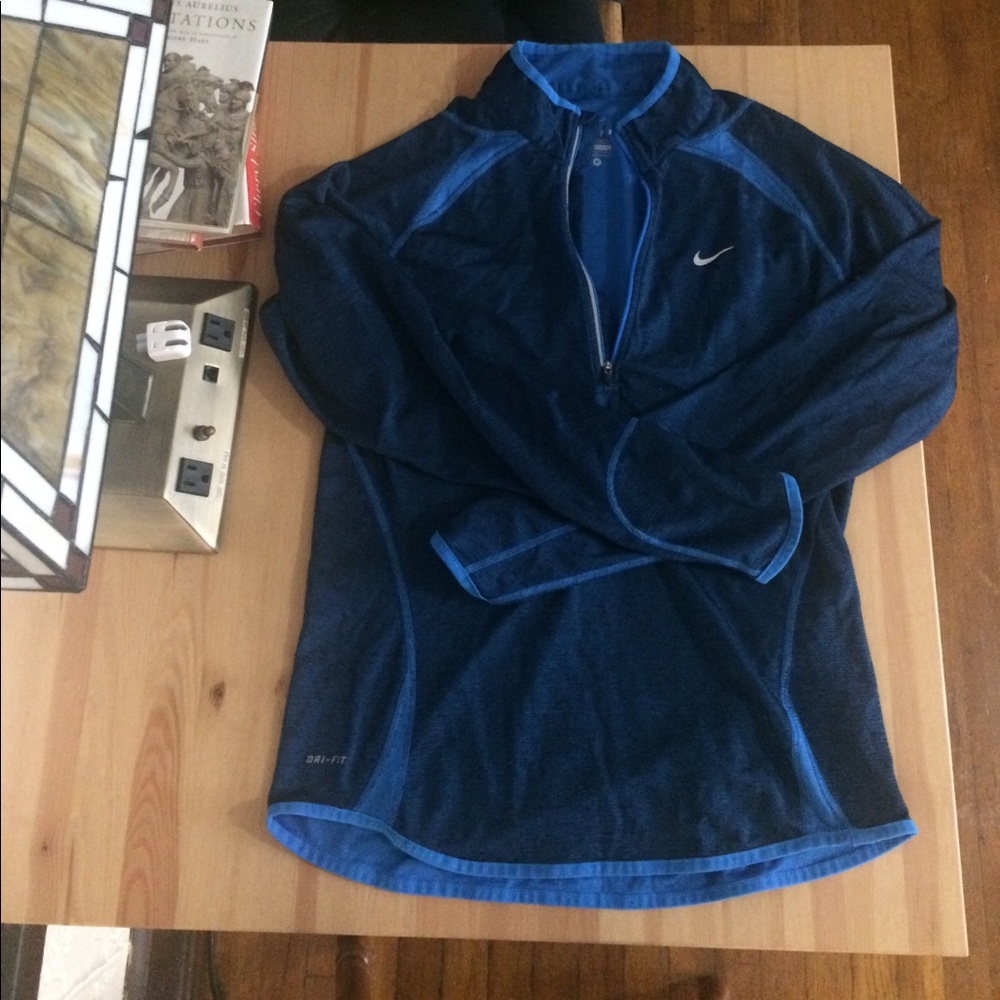 Men's Blue Nike Quarter-zip pullover in medium
